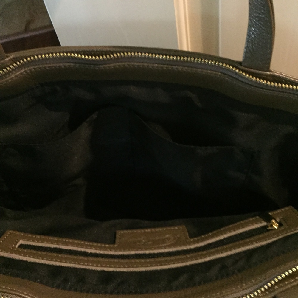 Handbag - Picture 6 of 8